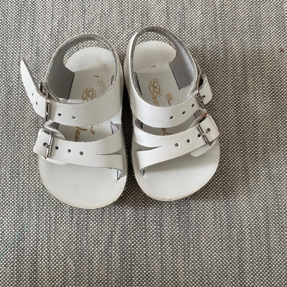 Saltwater Sun-San size 1